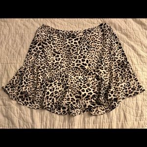 Francesca’s Mi Ami cheetah print skirt